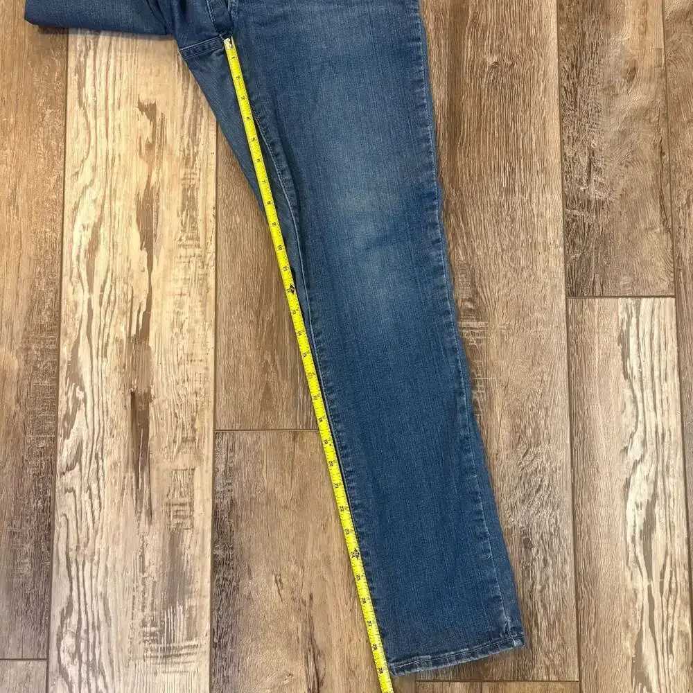 Levis Classic Mid Rise Skinny Jeans Womens 30 Medium Wash